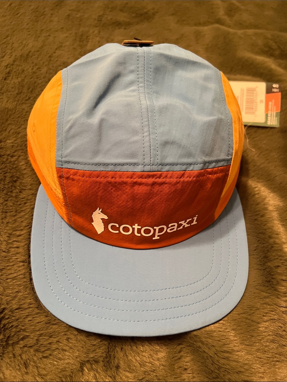 New mens COTOPAXI adjustable hat.